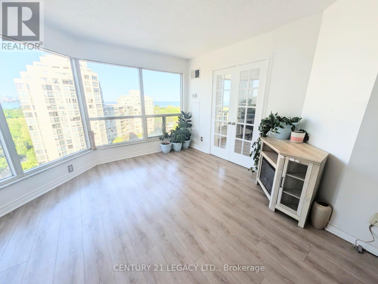 #1207 2269 LAKE SHORE BOULEVARD W - 17