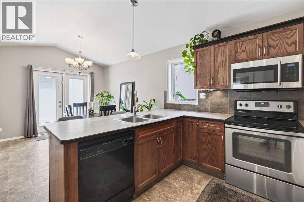 32 Reynolds Road - 14