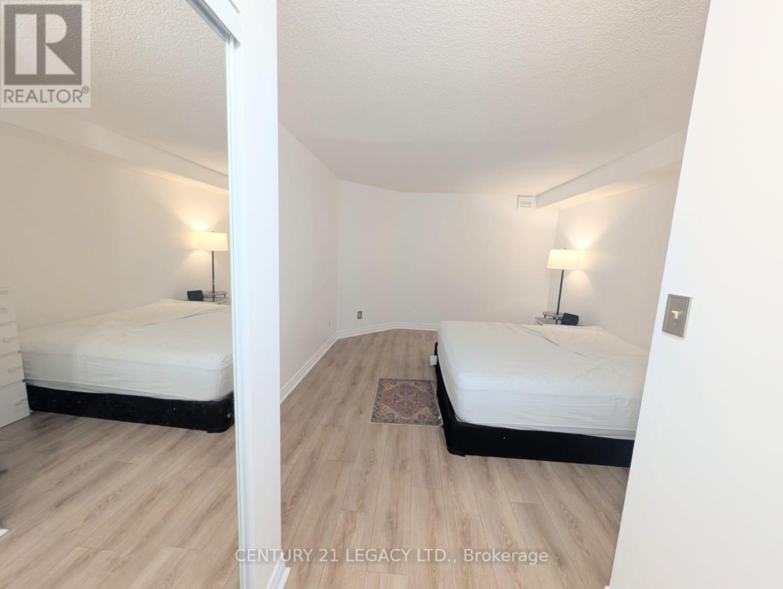#1207 2269 LAKE SHORE BOULEVARD W - 18