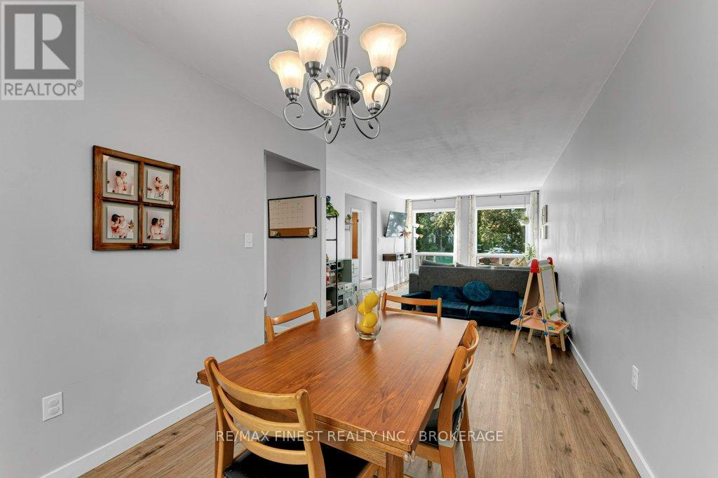 #14 30 ADDINGTON STREET - 12