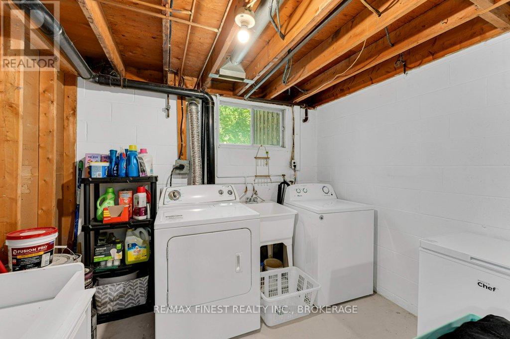 #14 30 ADDINGTON STREET - 29