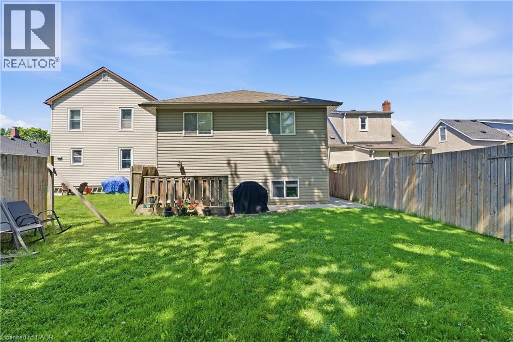446 SCHOLFIELD Avenue N - 21