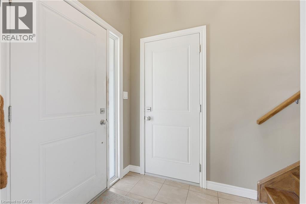 446 SCHOLFIELD Avenue N - 5