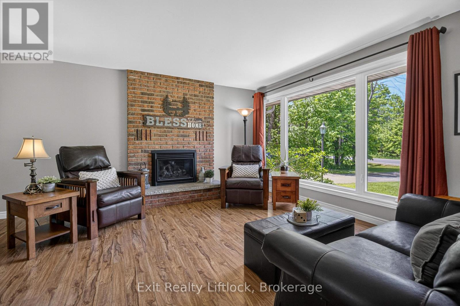 645 BIRCHVIEW ROAD S - 11
