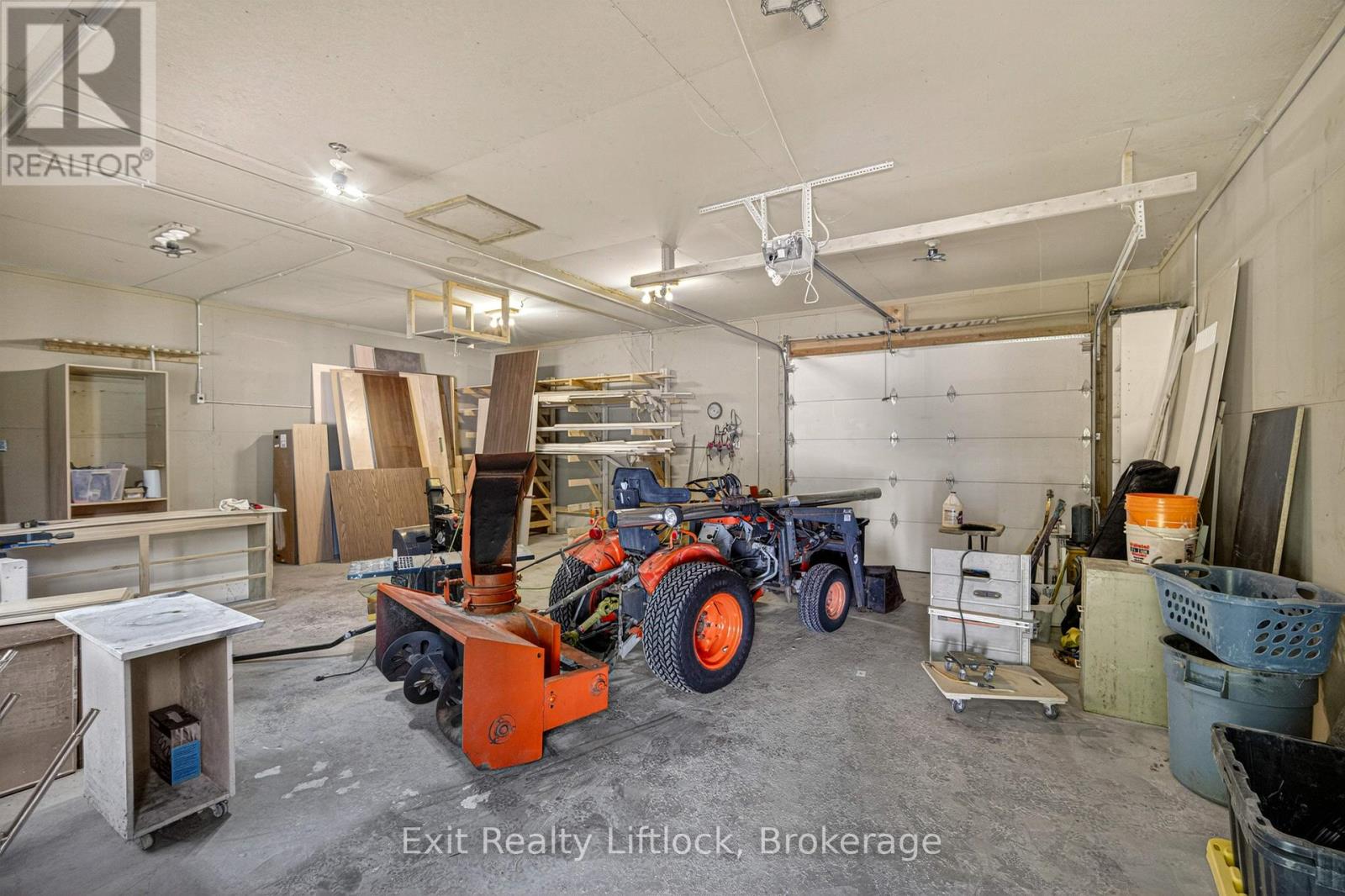 645 BIRCHVIEW ROAD S - 35