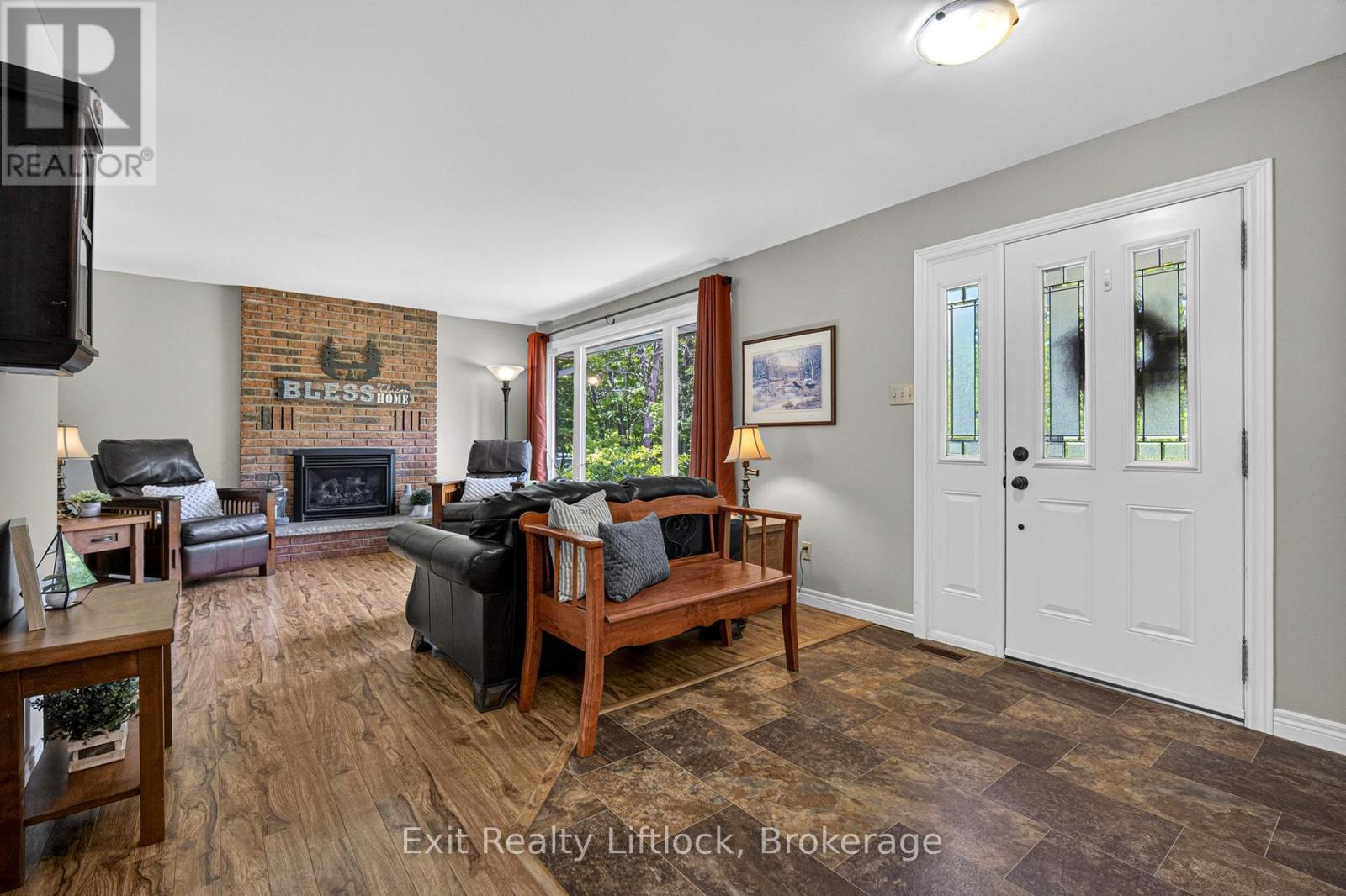 645 BIRCHVIEW ROAD S - 7