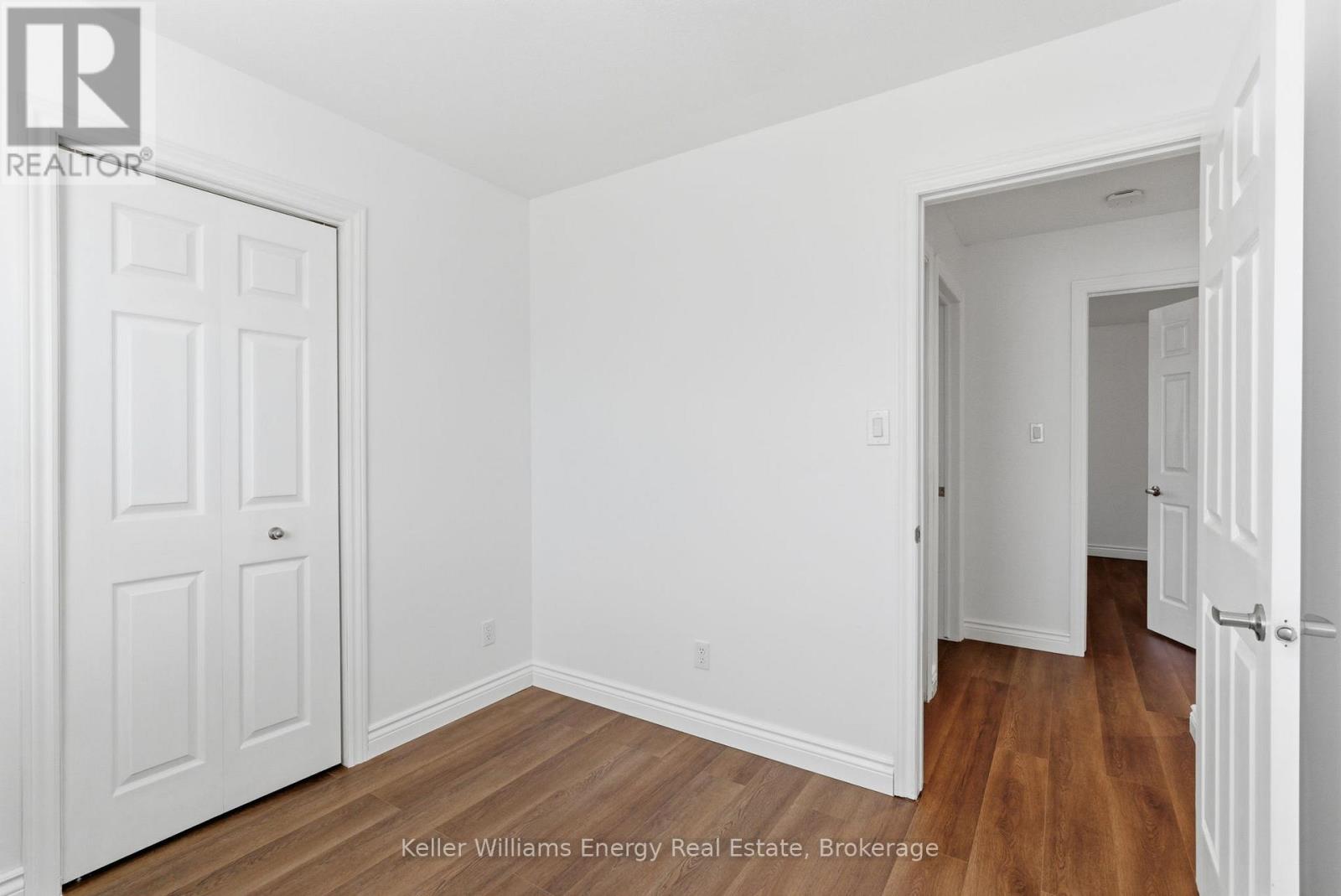 170 NICHOLAS STREET - 28