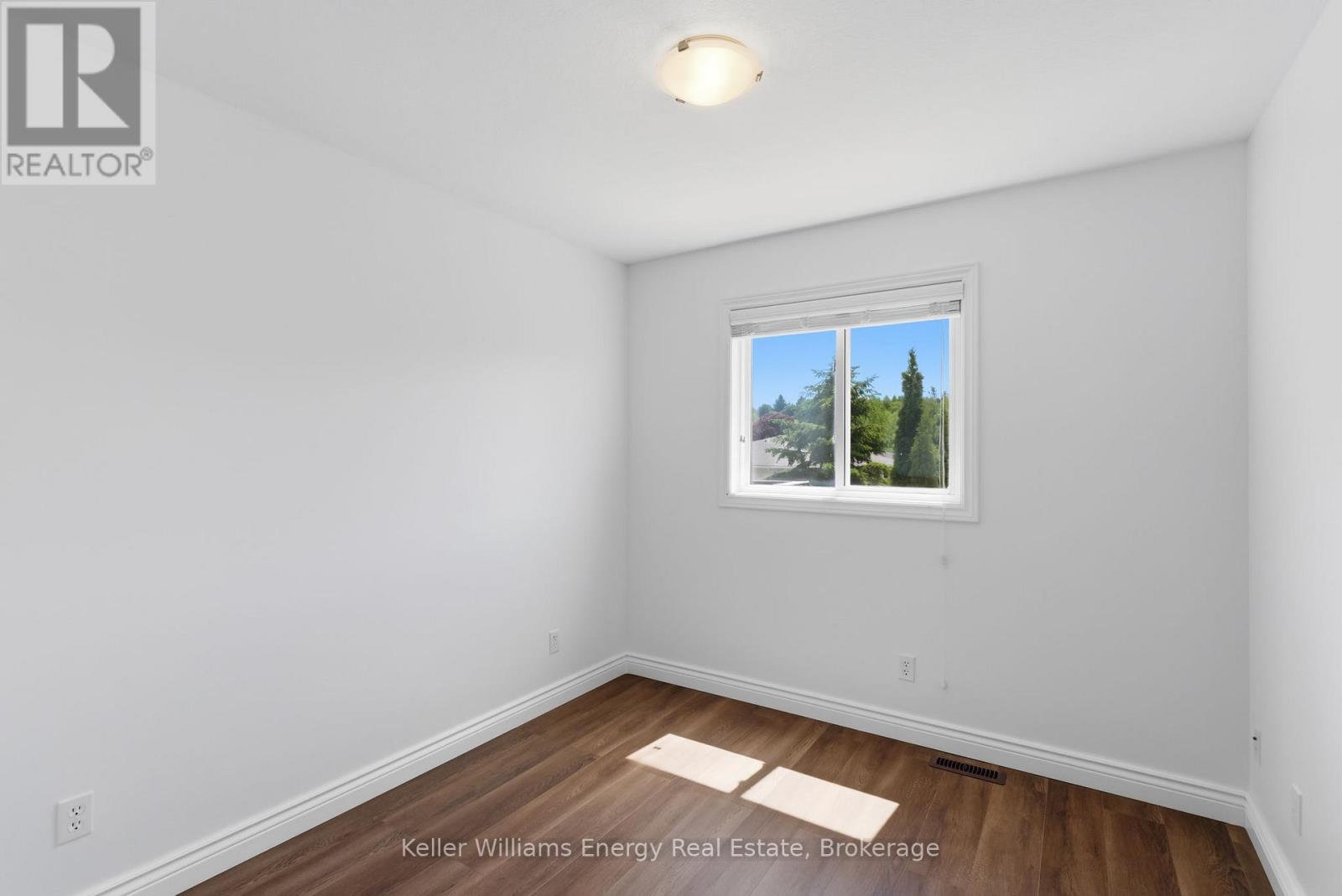 170 NICHOLAS STREET - 30