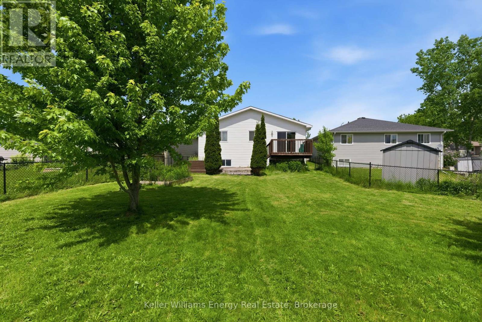 170 NICHOLAS STREET - 42