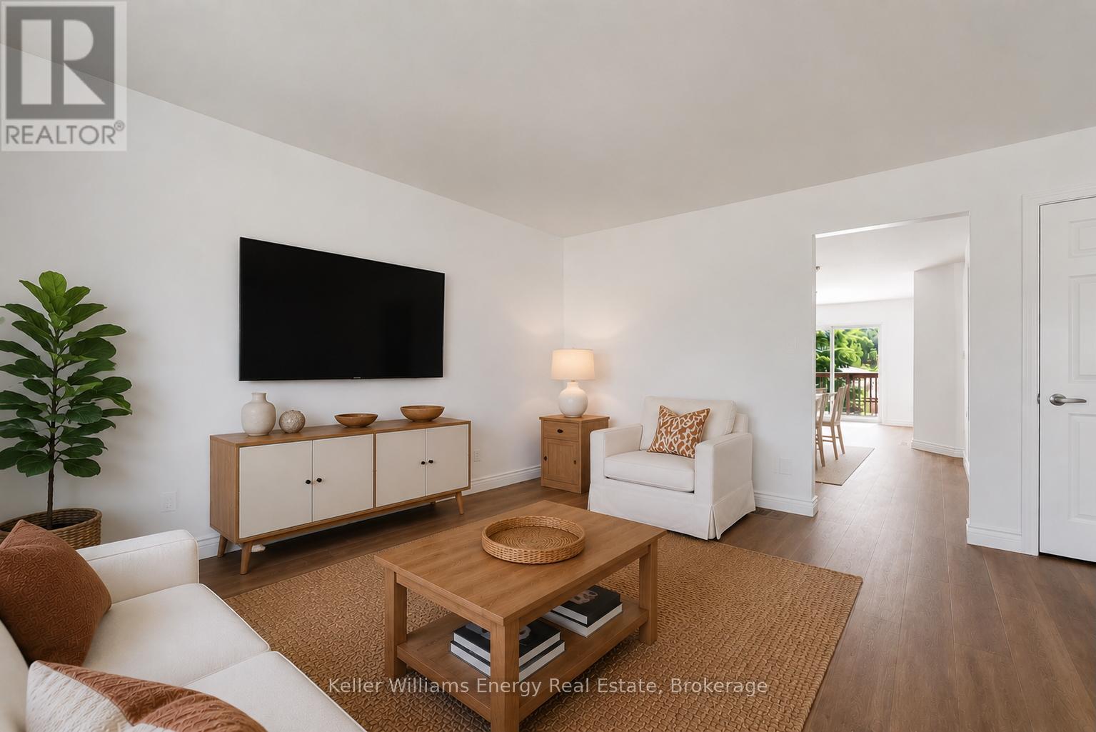 170 NICHOLAS STREET - 8