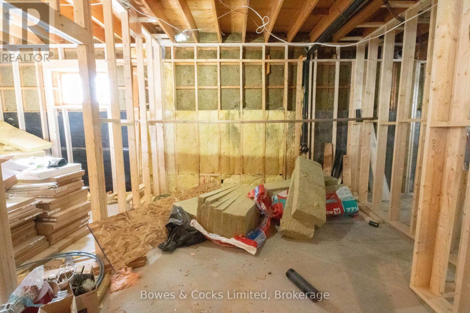 122 BUCK HILL ROAD - 23