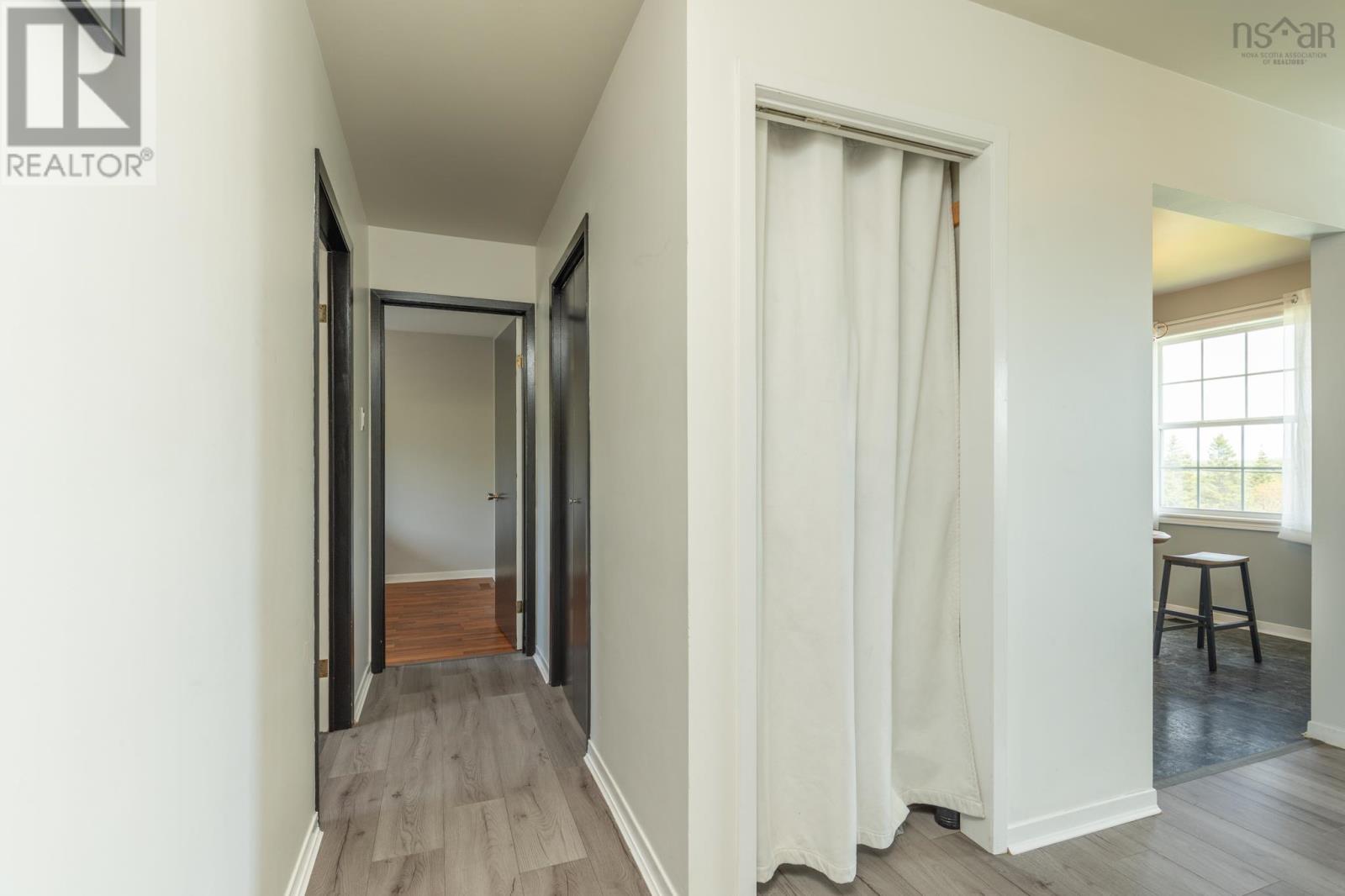 1331 Main Shore Road - 16