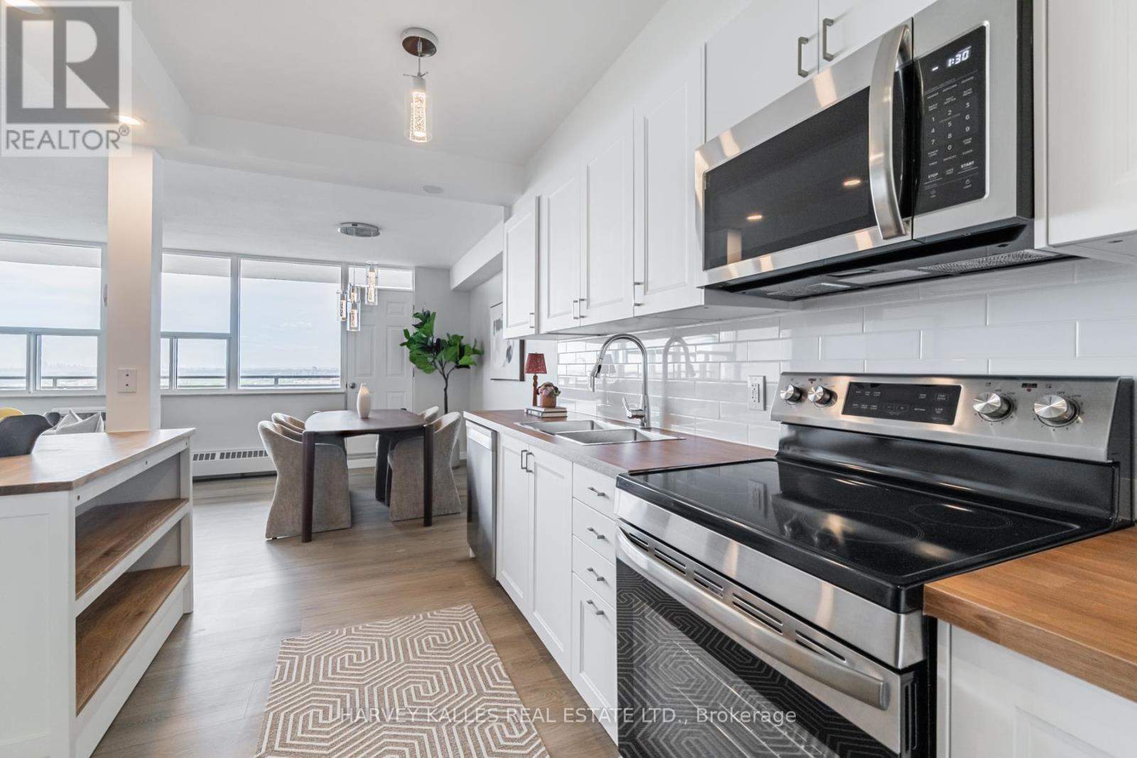 #2204 155 MARLEE AVENUE - 12