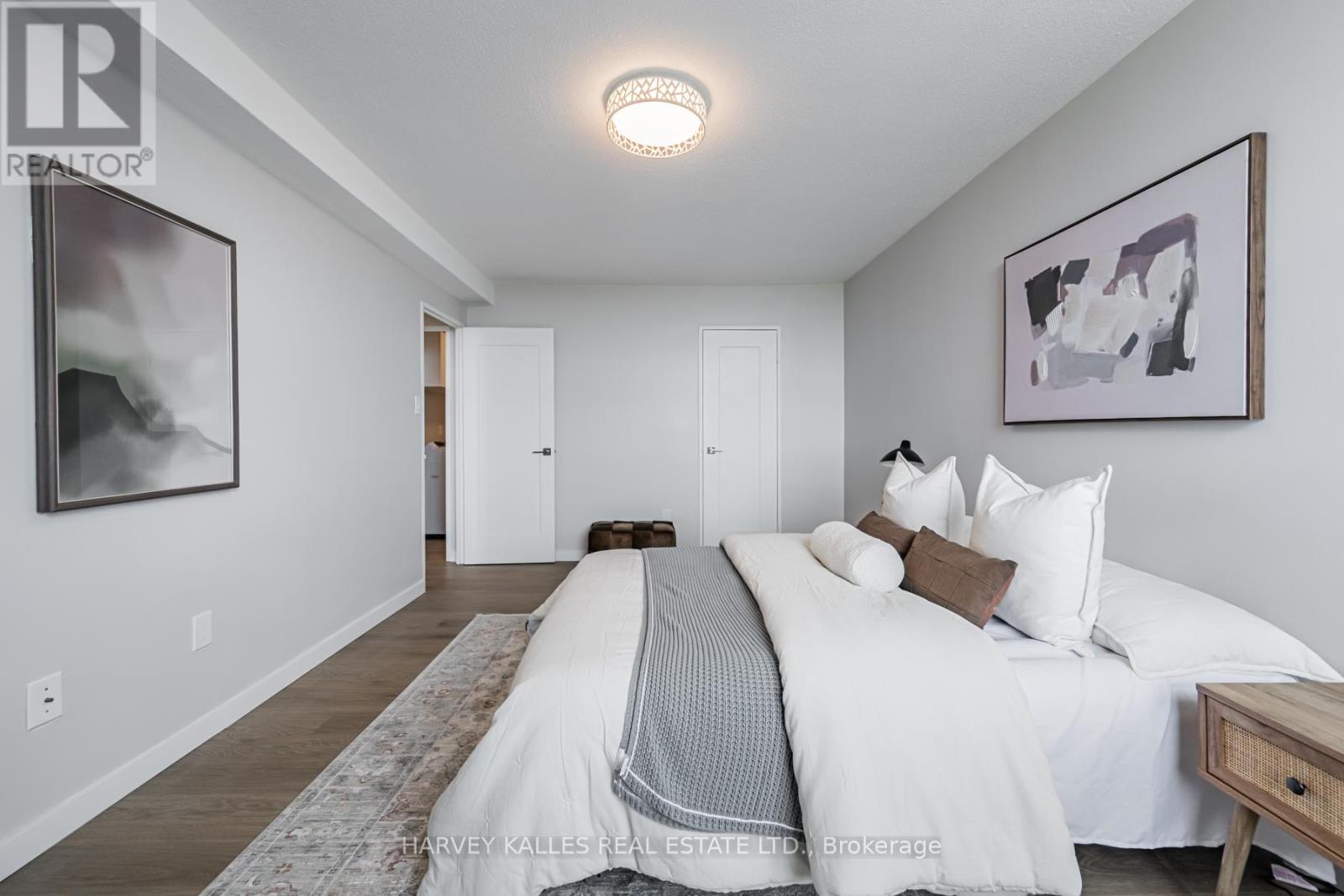 #2204 155 MARLEE AVENUE - 17