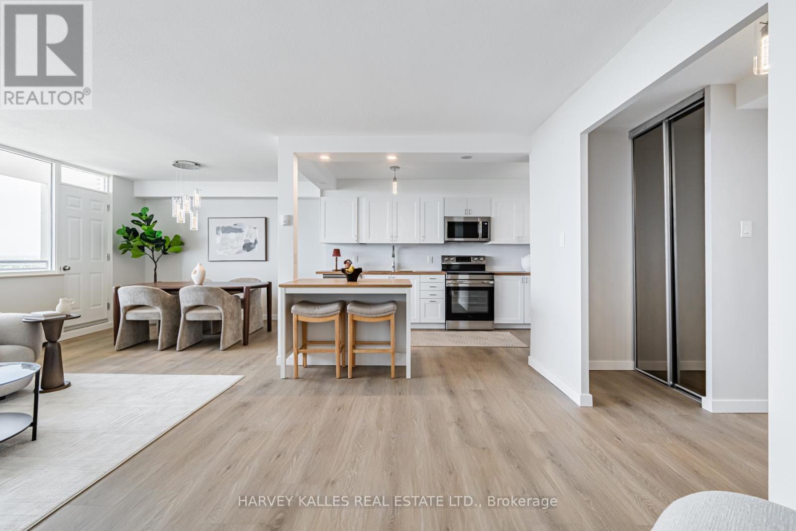 #2204 155 MARLEE AVENUE - 9
