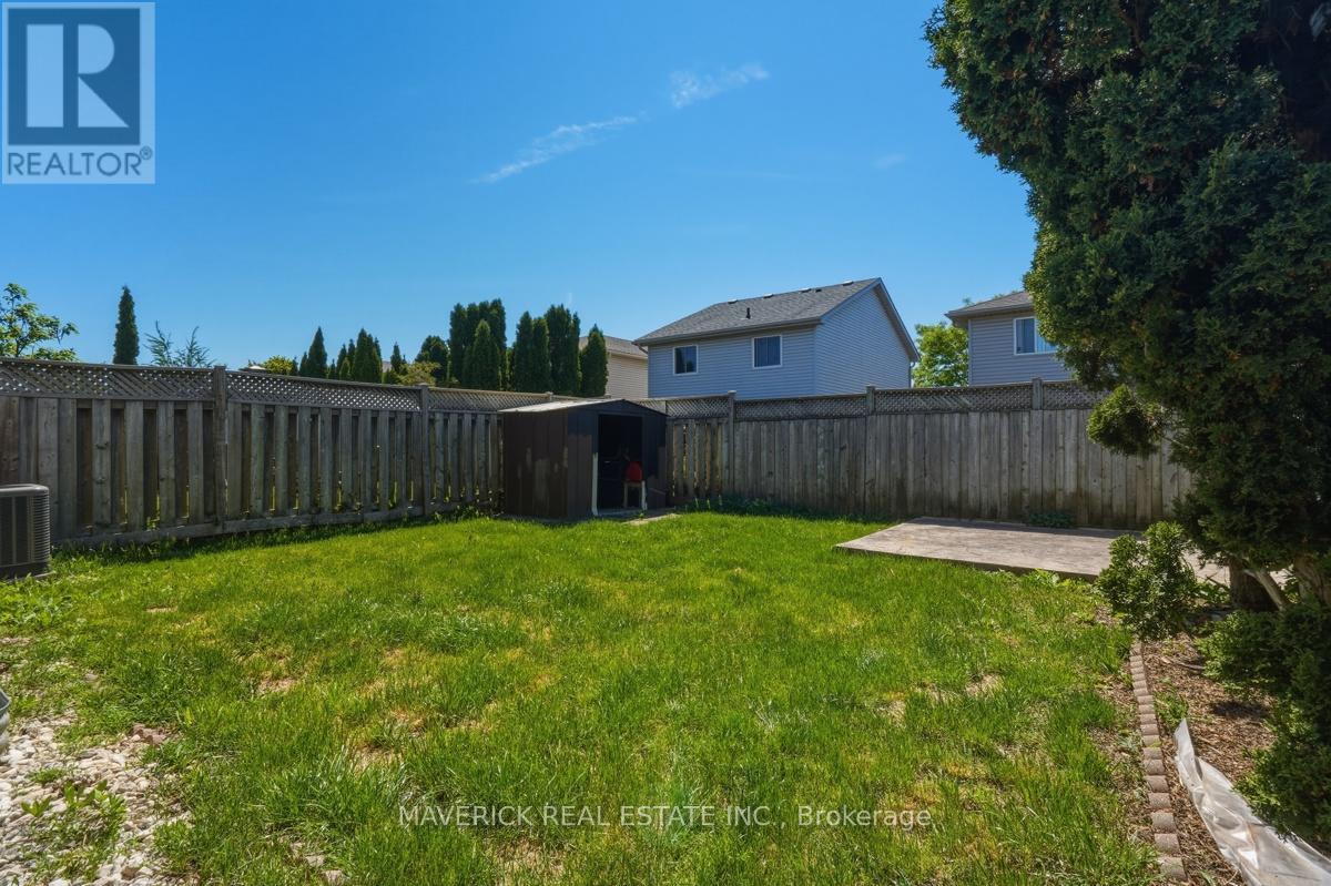 315 SIMPSON CRESCENT - 40