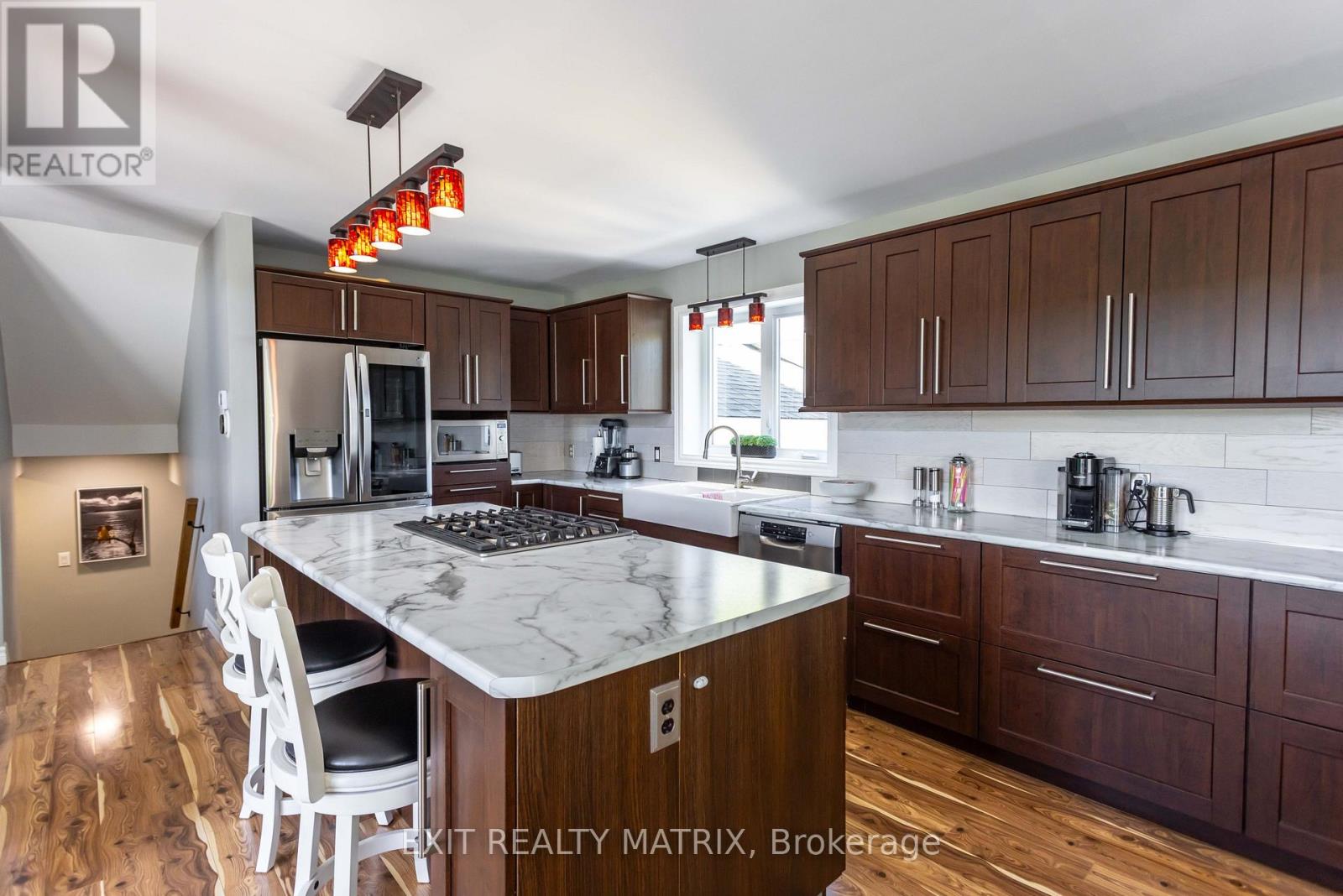 912 EADIE ROAD - 9