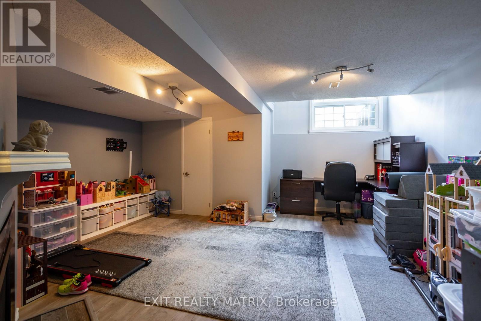 1523 BRIARFIELD CRESCENT - 35