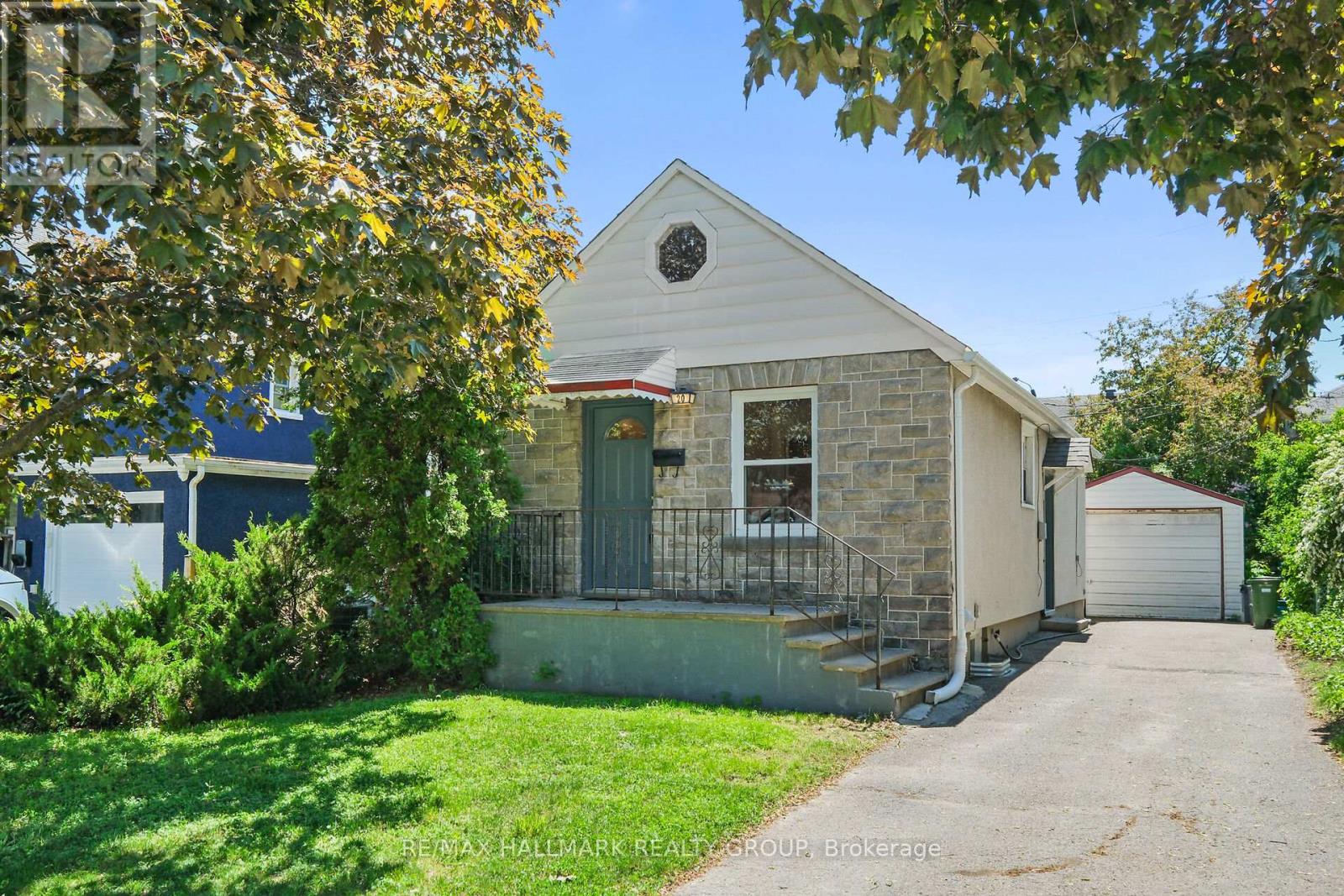 20 FERN AVENUE - 1