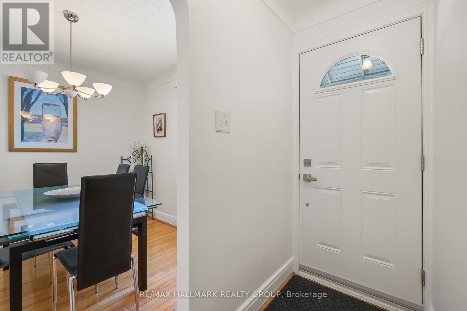 20 FERN AVENUE - 2