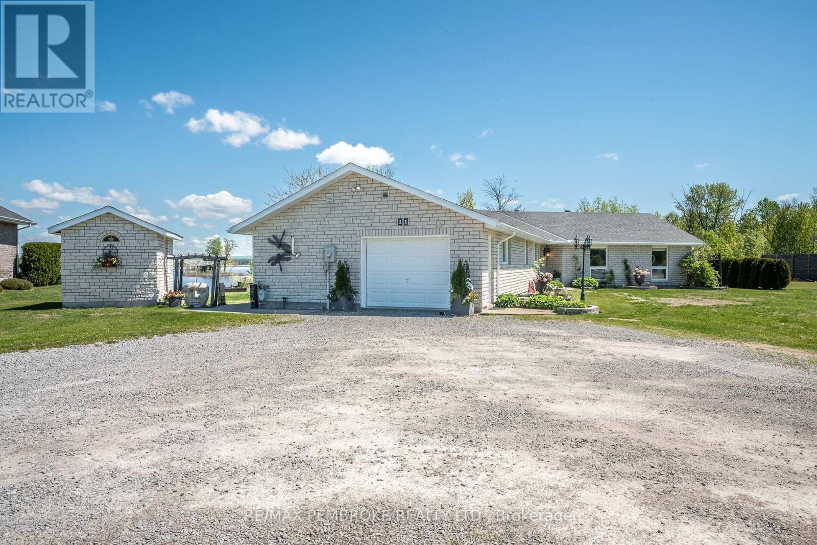 11 FAIRWAY DRIVE - 11