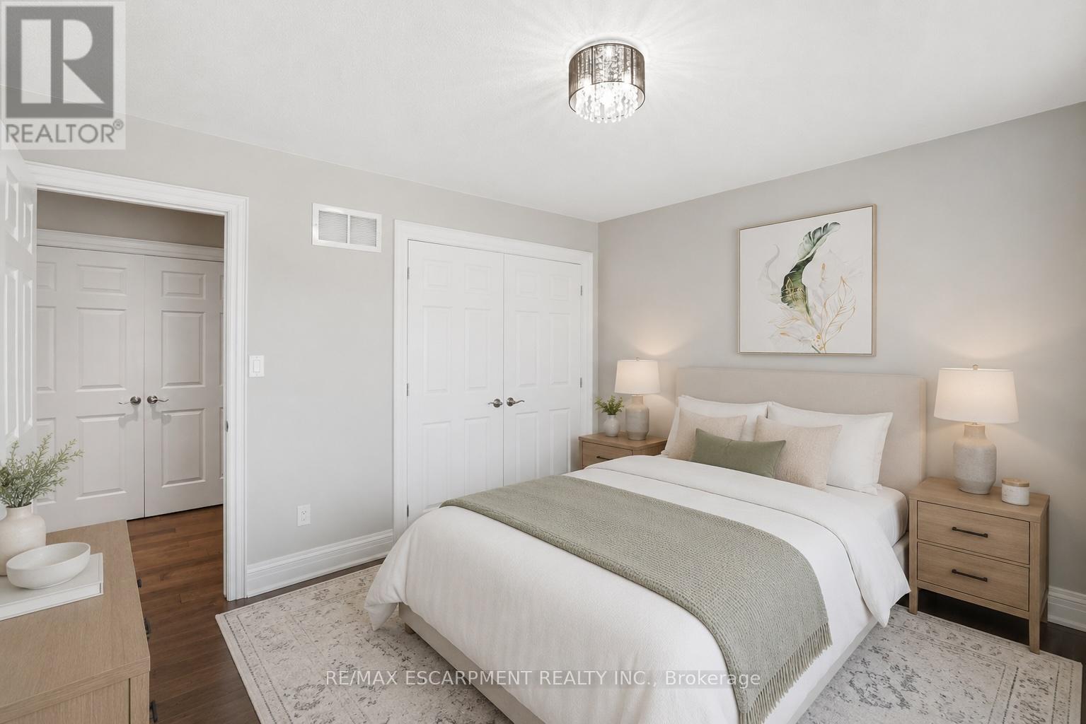 418 MONTREAL CIRCLE