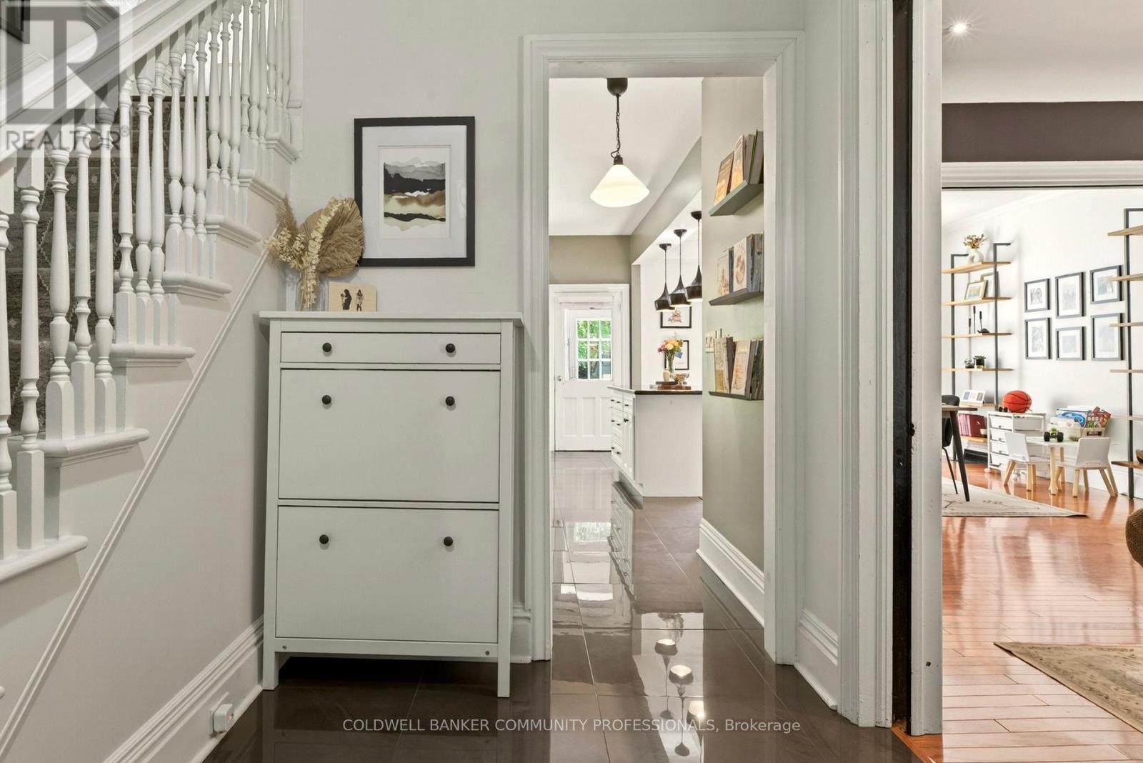 68 DELAWARE AVENUE - 4