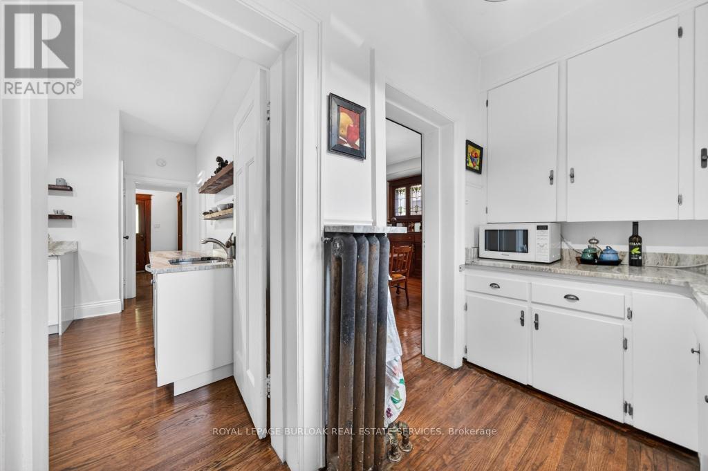 35 BURRIS STREET - 18