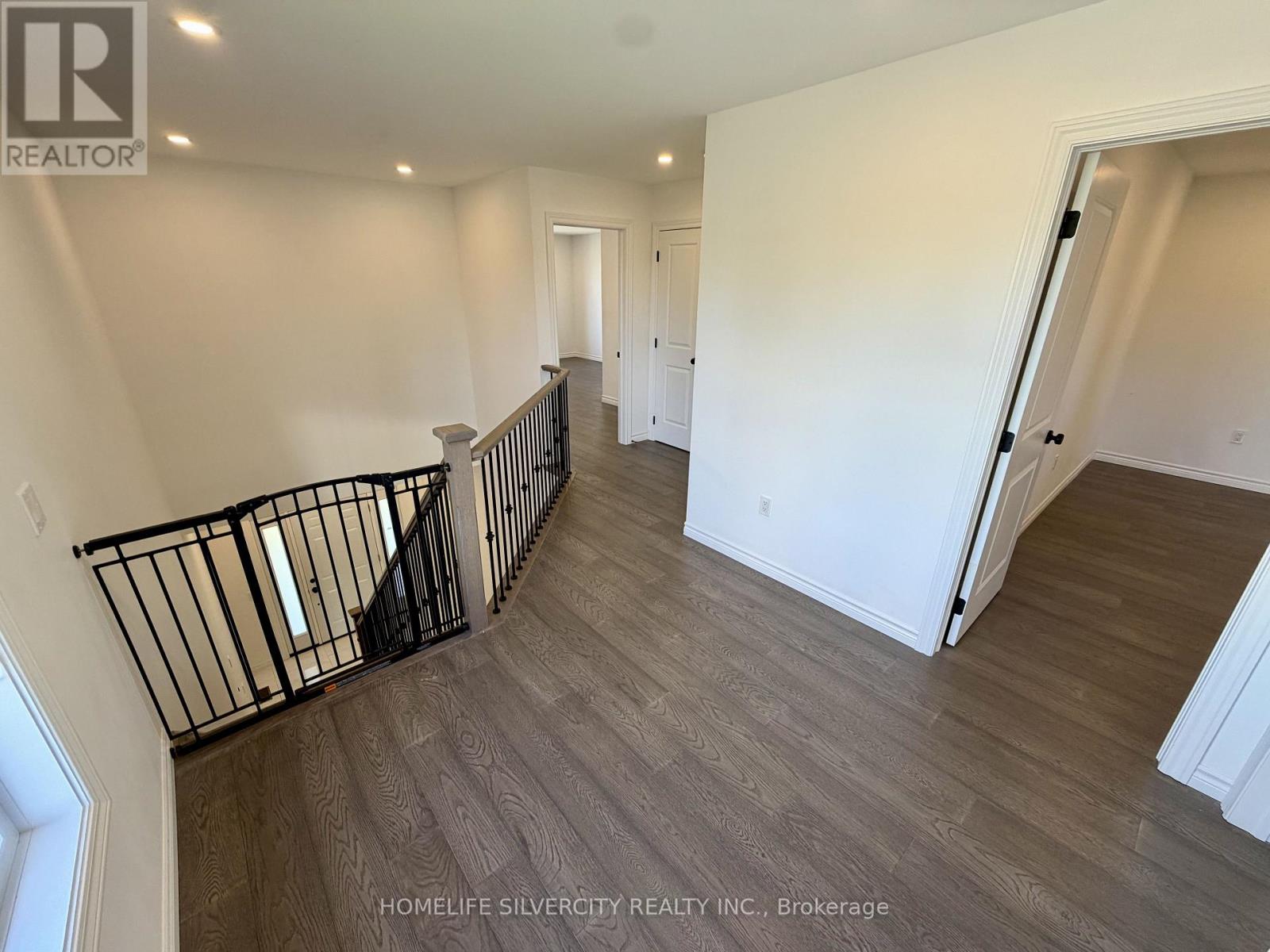 612 OWEN SOUND STREET - 30