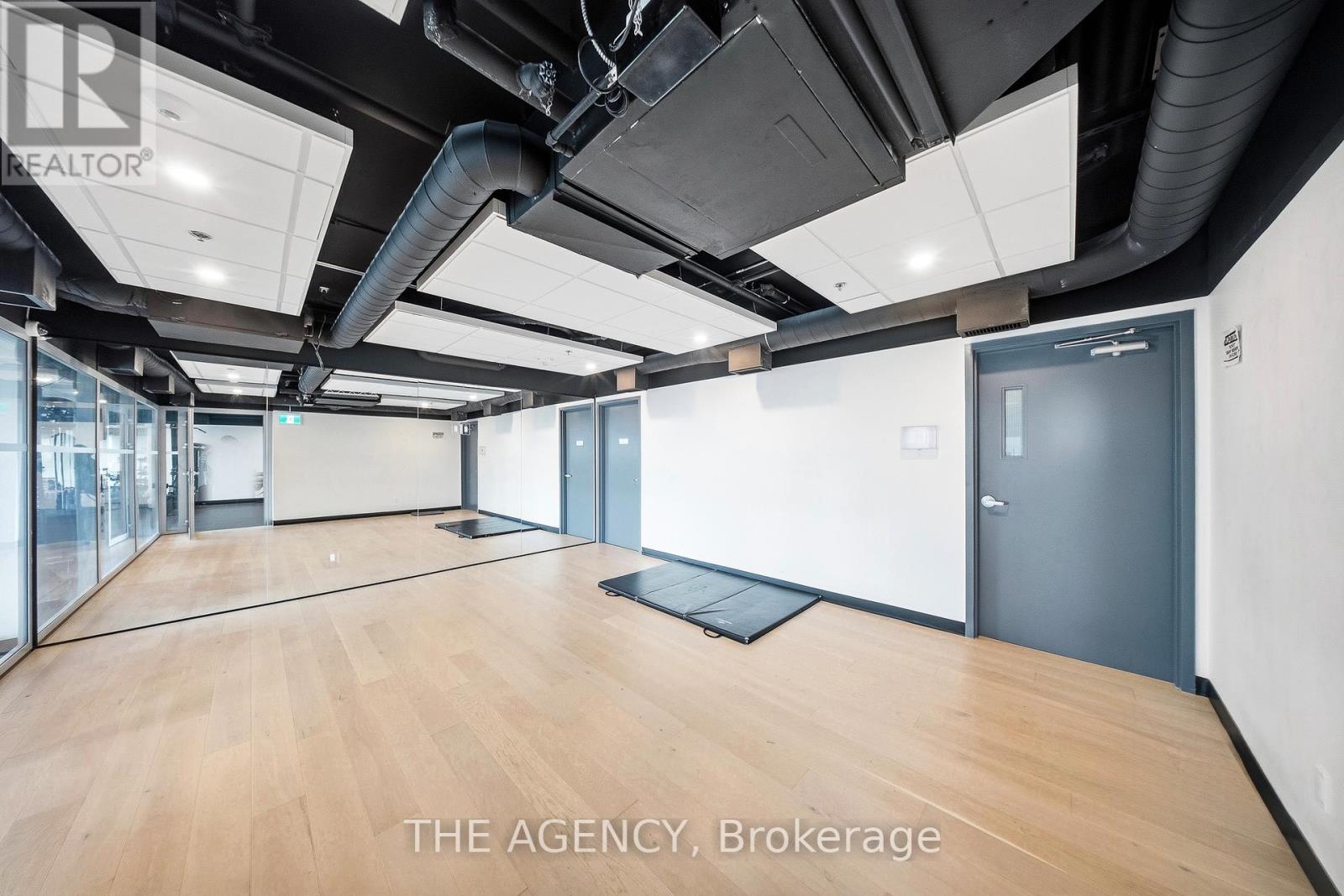 #1113 60 FREDERICK STREET - 21