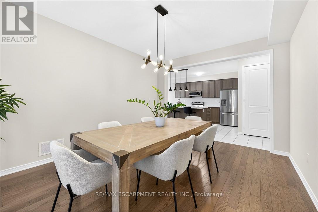20 ARMES STREET - 21