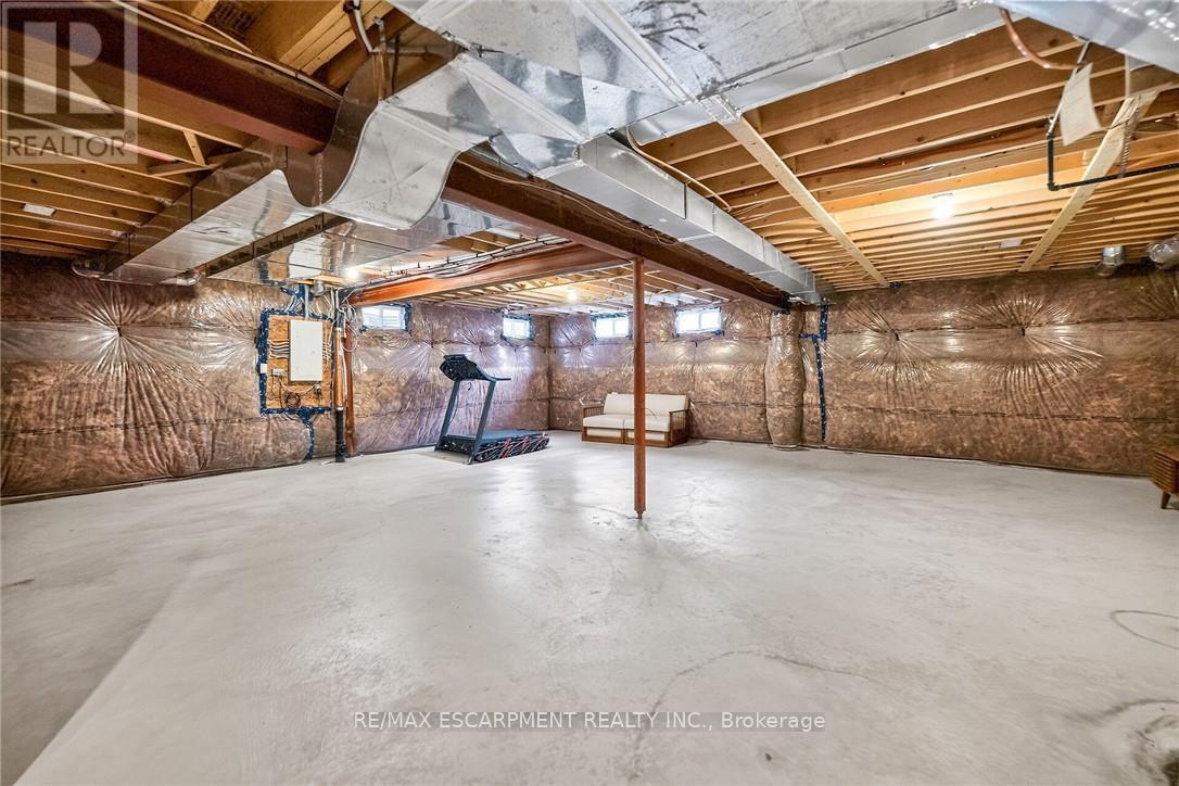 20 ARMES STREET - 45