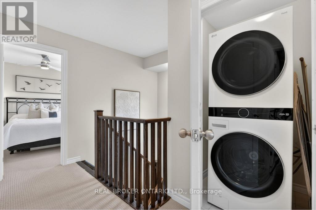 2 KENRIDGE TERRACE - 21