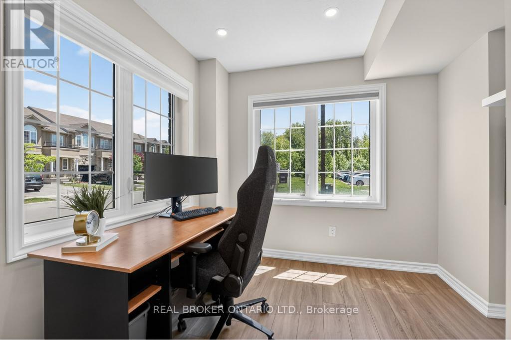 2 KENRIDGE TERRACE - 8