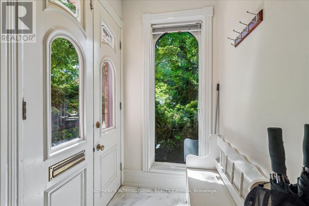 9 ROSE AVENUE - 5