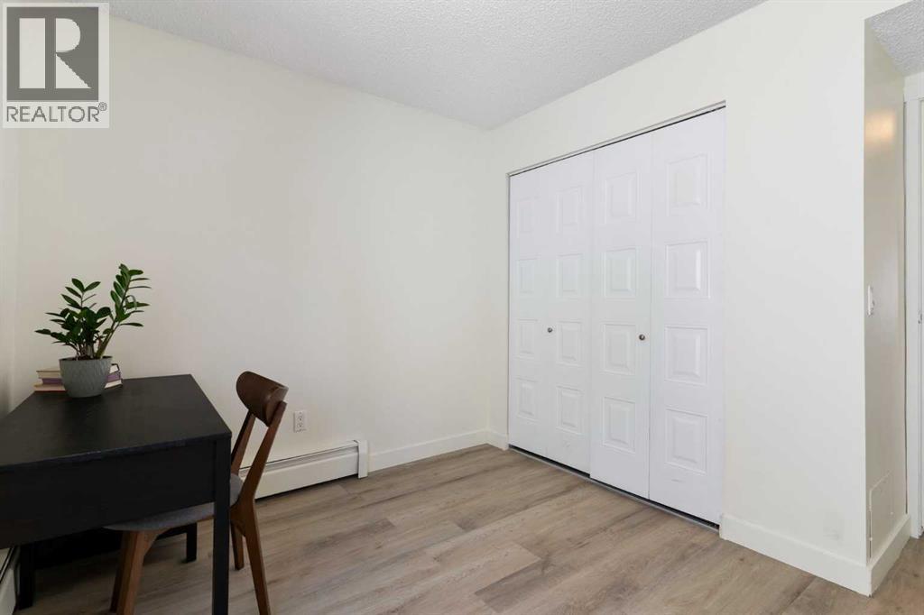 #21 2414 14A Street SW - 20