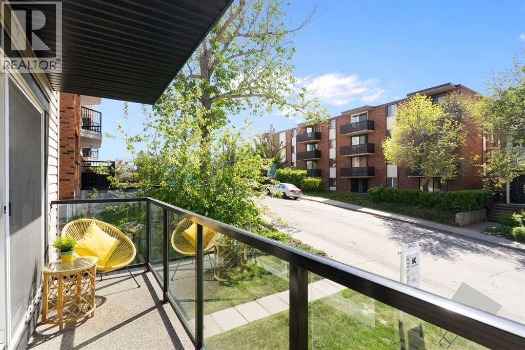#21 2414 14A Street SW - 22