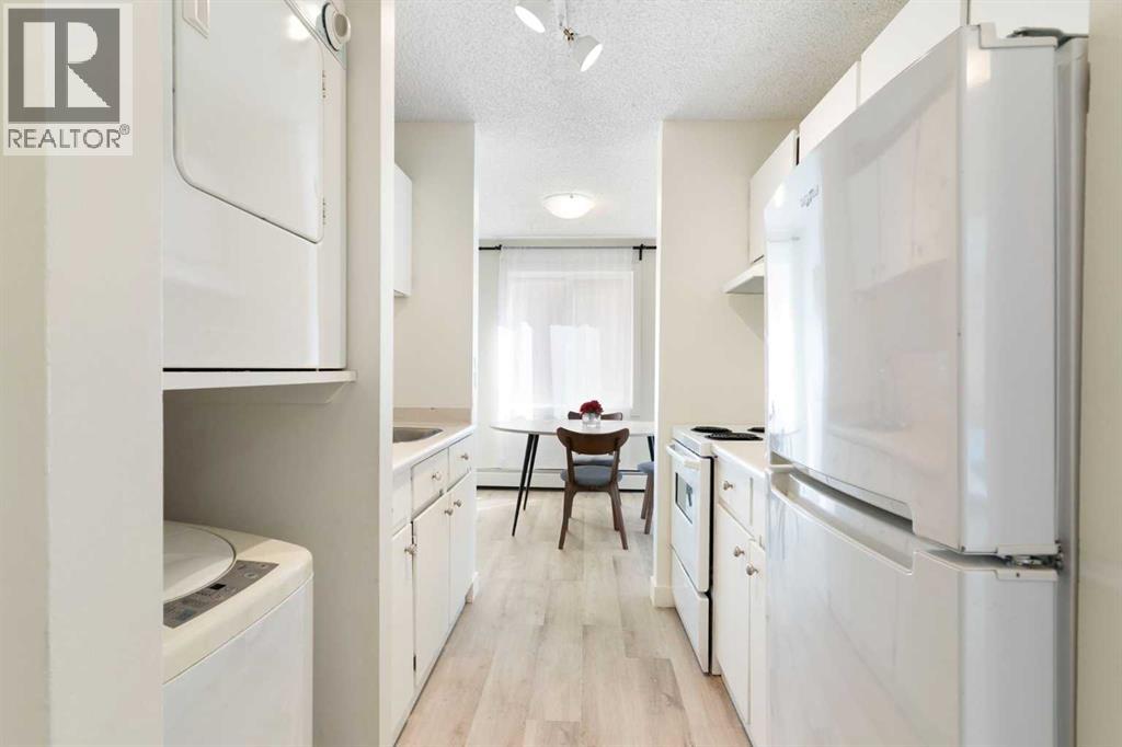 #21 2414 14A Street SW - 4