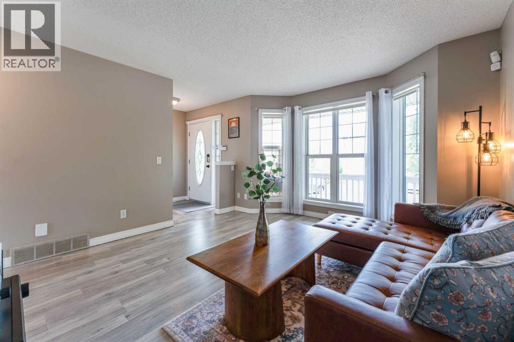 142 Bridlewood Manor SW - 3