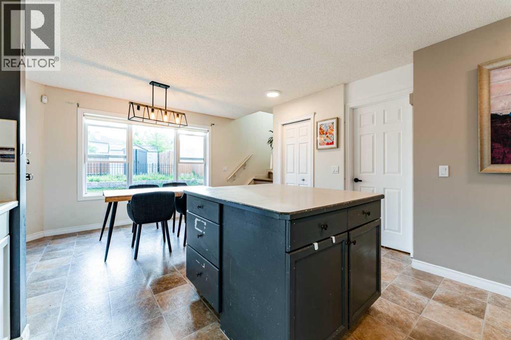 142 Bridlewood Manor SW - 13