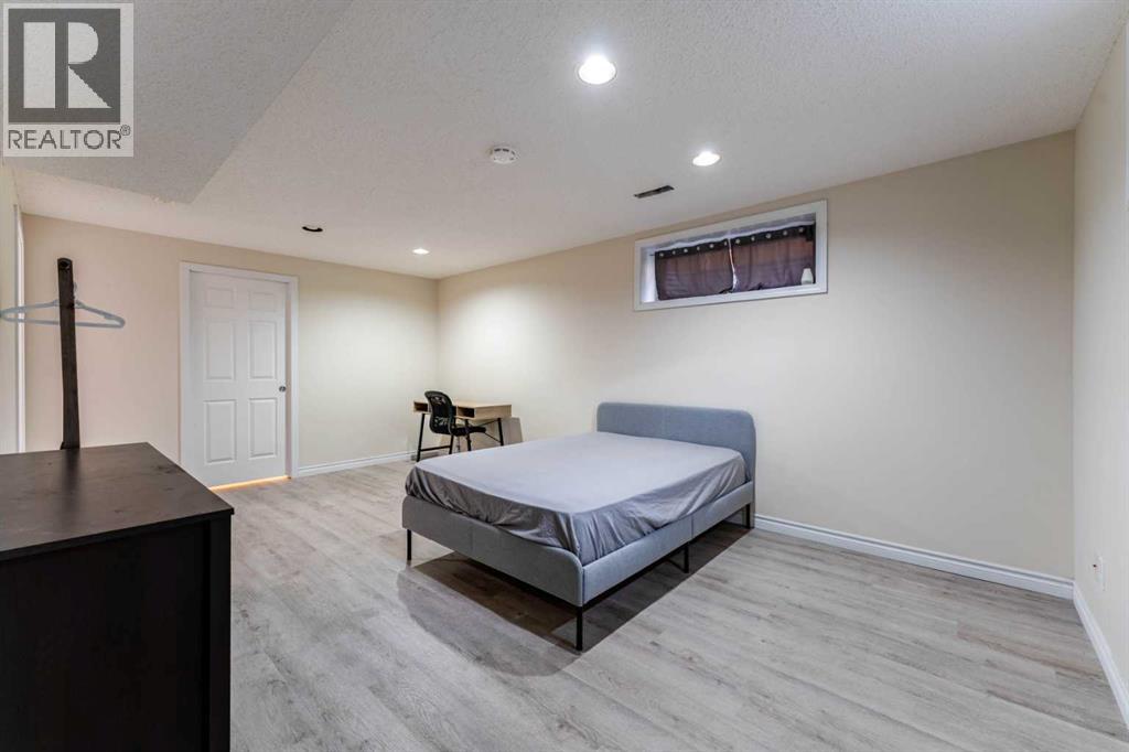 142 Bridlewood Manor SW - 33