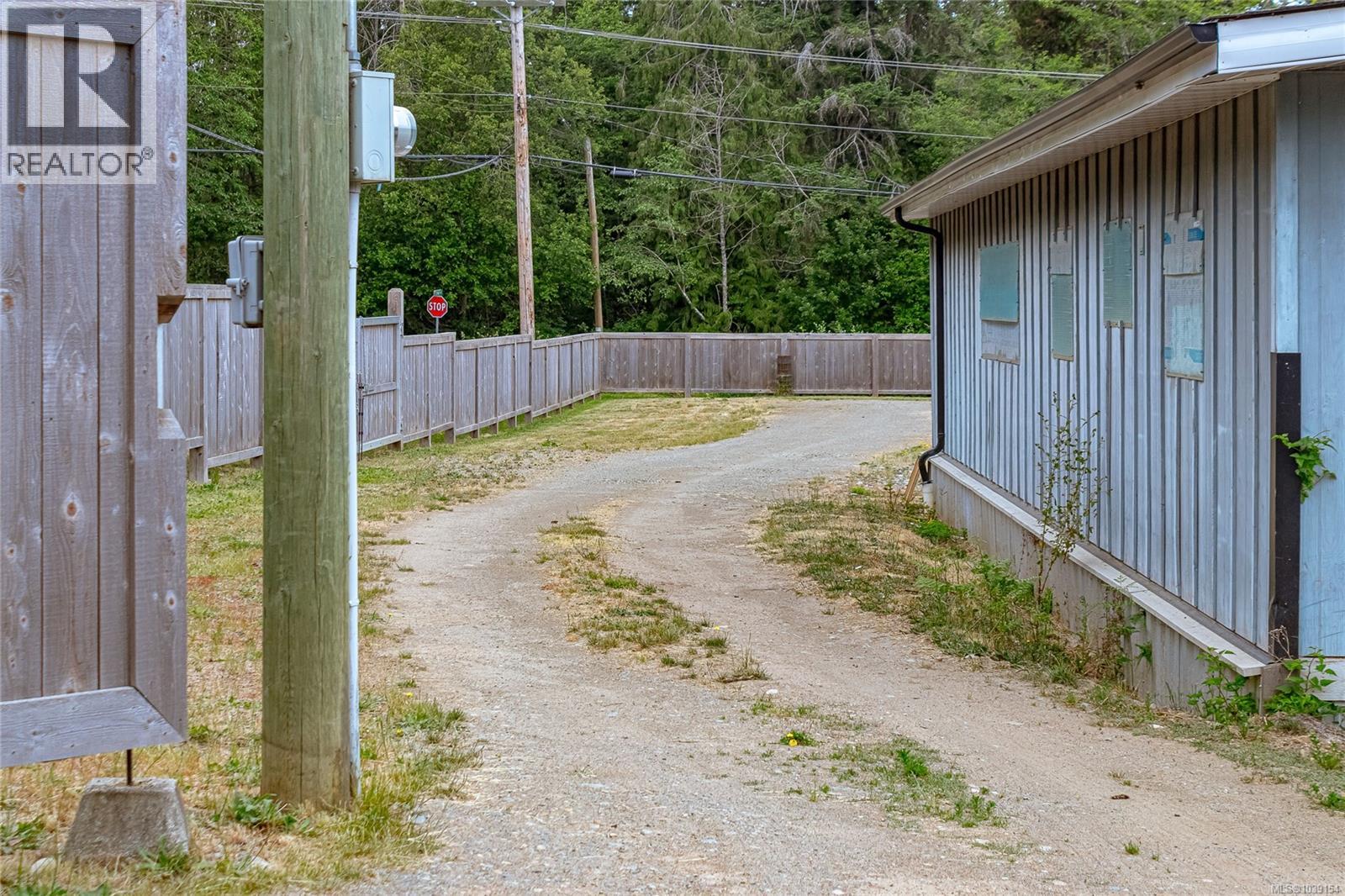 1295 Fair Rd - 52