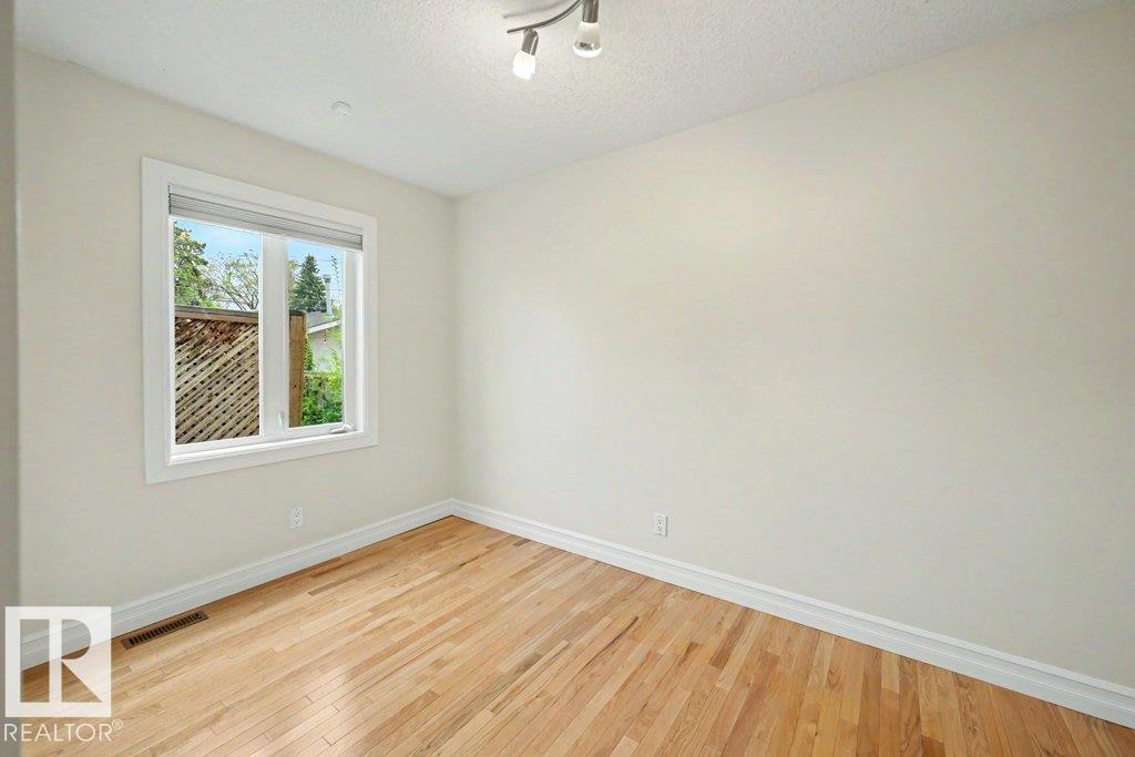 11539 141 ST NW - 12