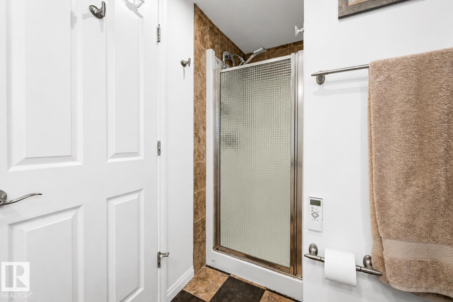 11539 141 ST NW - 17