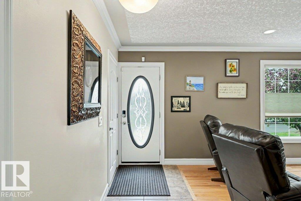 11539 141 ST NW - 25