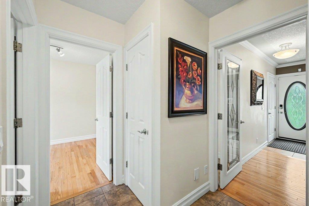 11539 141 ST NW - 30
