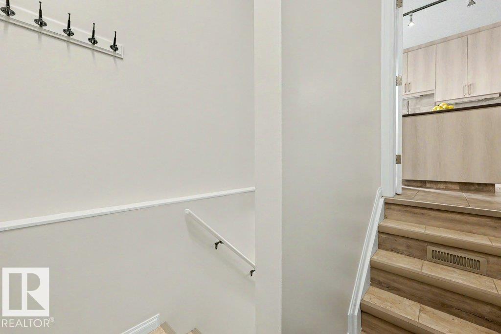 11539 141 ST NW - 34