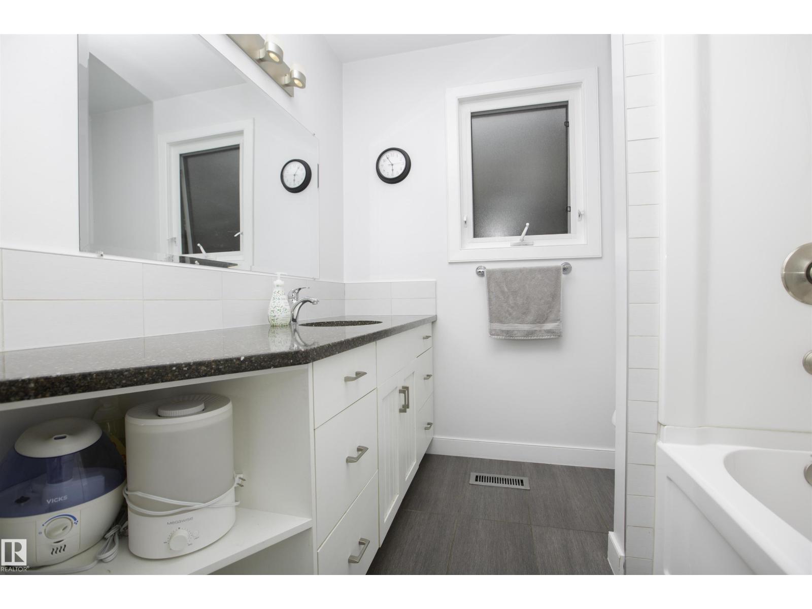 52 MOHAWK CR — photo 14