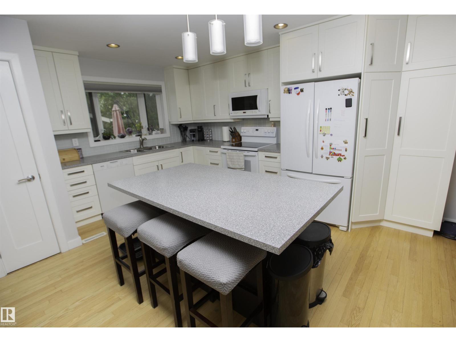52 MOHAWK CR — photo 6