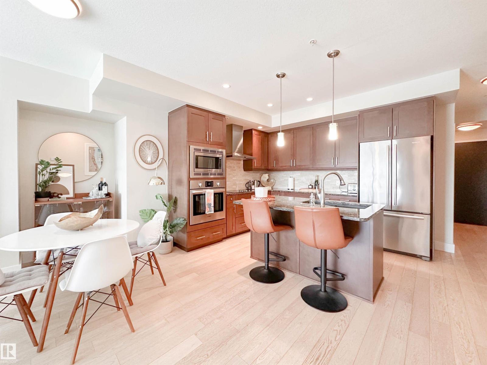 #718 200 BELLEROSE DR - 13